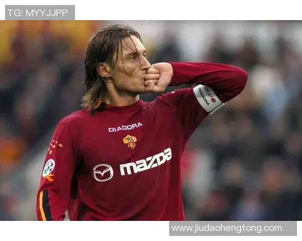 足球明星背后的传奇故事与精彩瞬间展现他们的奋斗与荣耀 足球明星背后的传奇故事与精彩瞬间展现他们的奋斗与荣耀